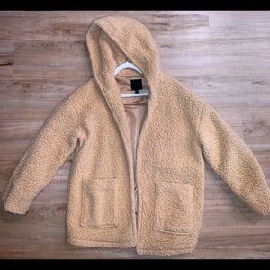 Forever21 brand. Tan colored teddy coat. Size M. Lightly worn.